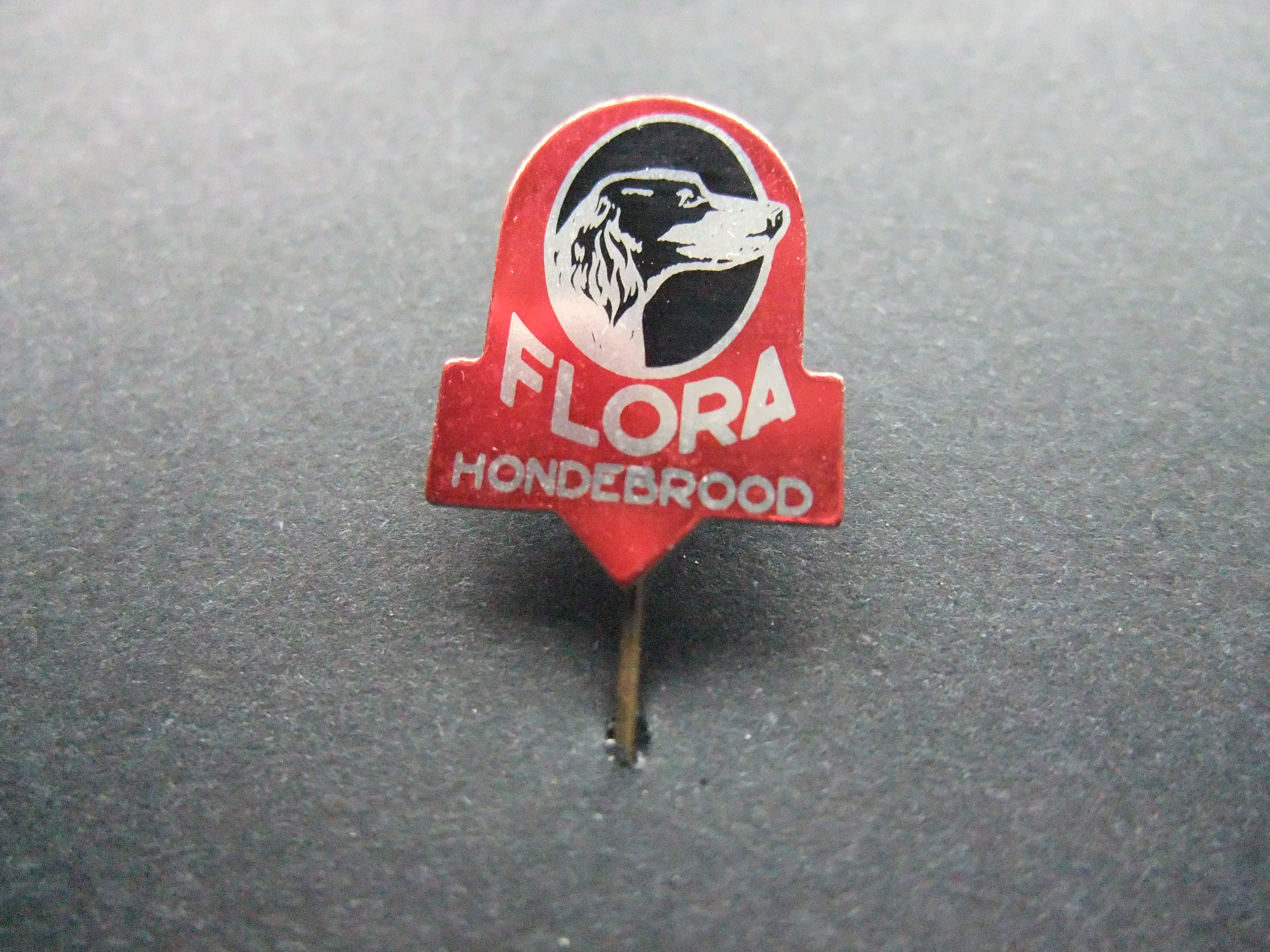 Flora hondenbrood